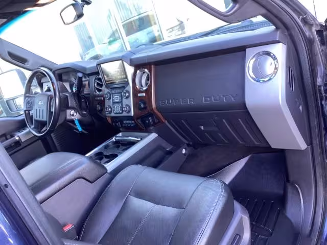2015 Ford F-350 SD - 1FT8W3BT4FED12635 - Image #17