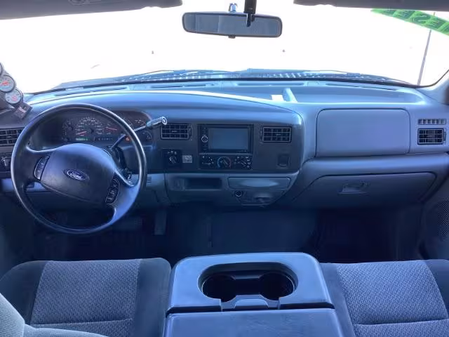 2002 Ford F-250 SD - 1FTNW21F02EA06213 - Image #32