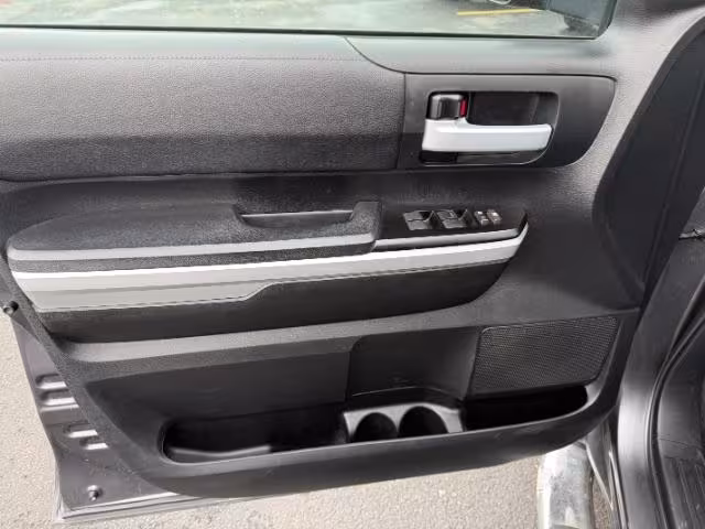 2017 Toyota Tundra - 5TFDY5F12HX656064 - Image #47